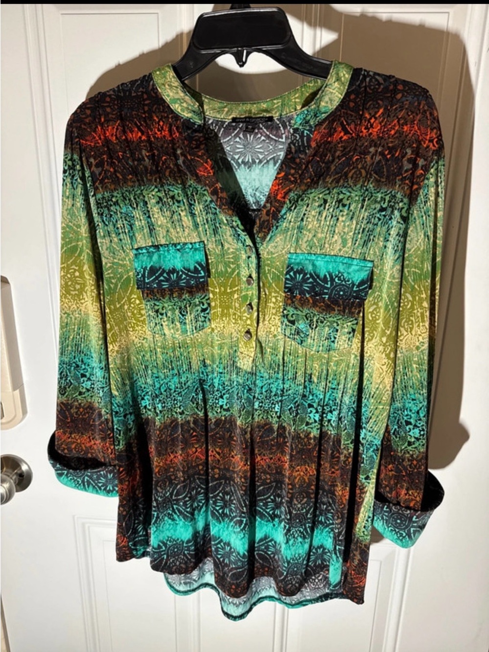 Ava & Grace Green Turquoise Ombre top with Chest Pockets